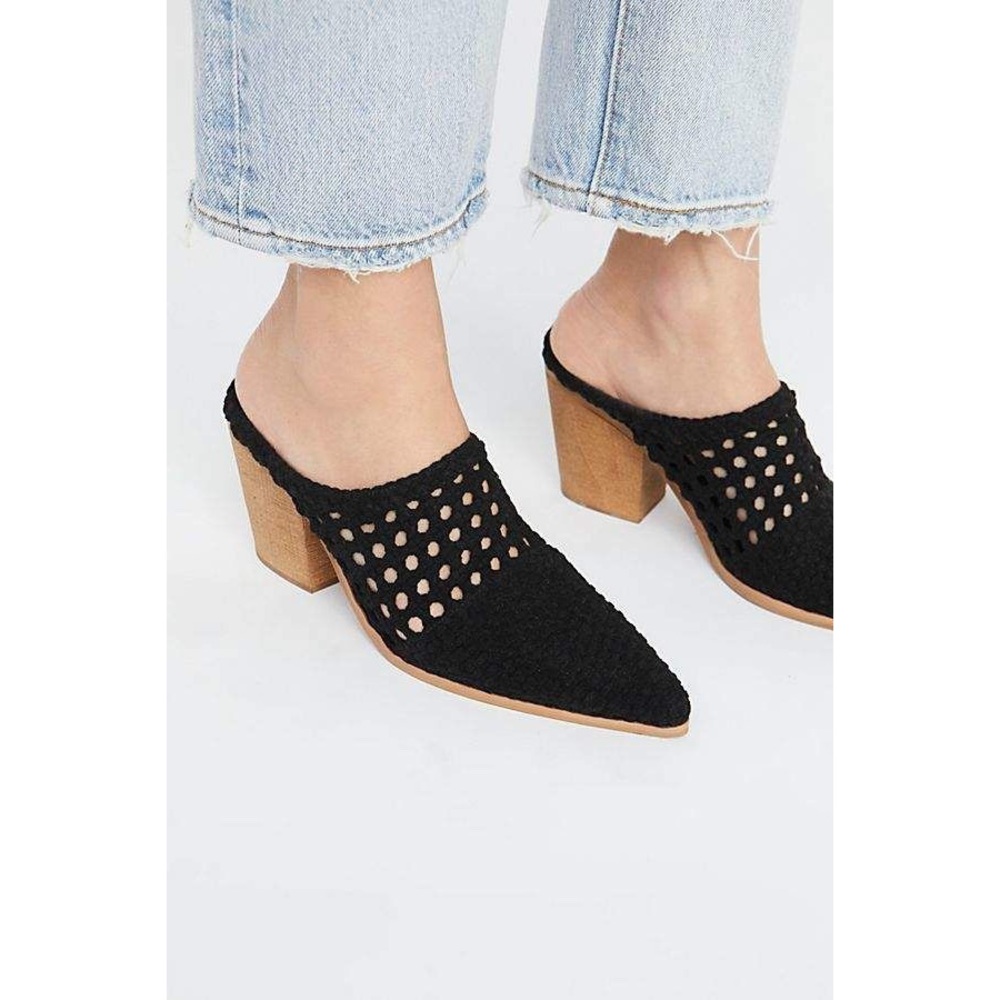 Jeffery Campbell Leone Waverly Woven Mule Black 9